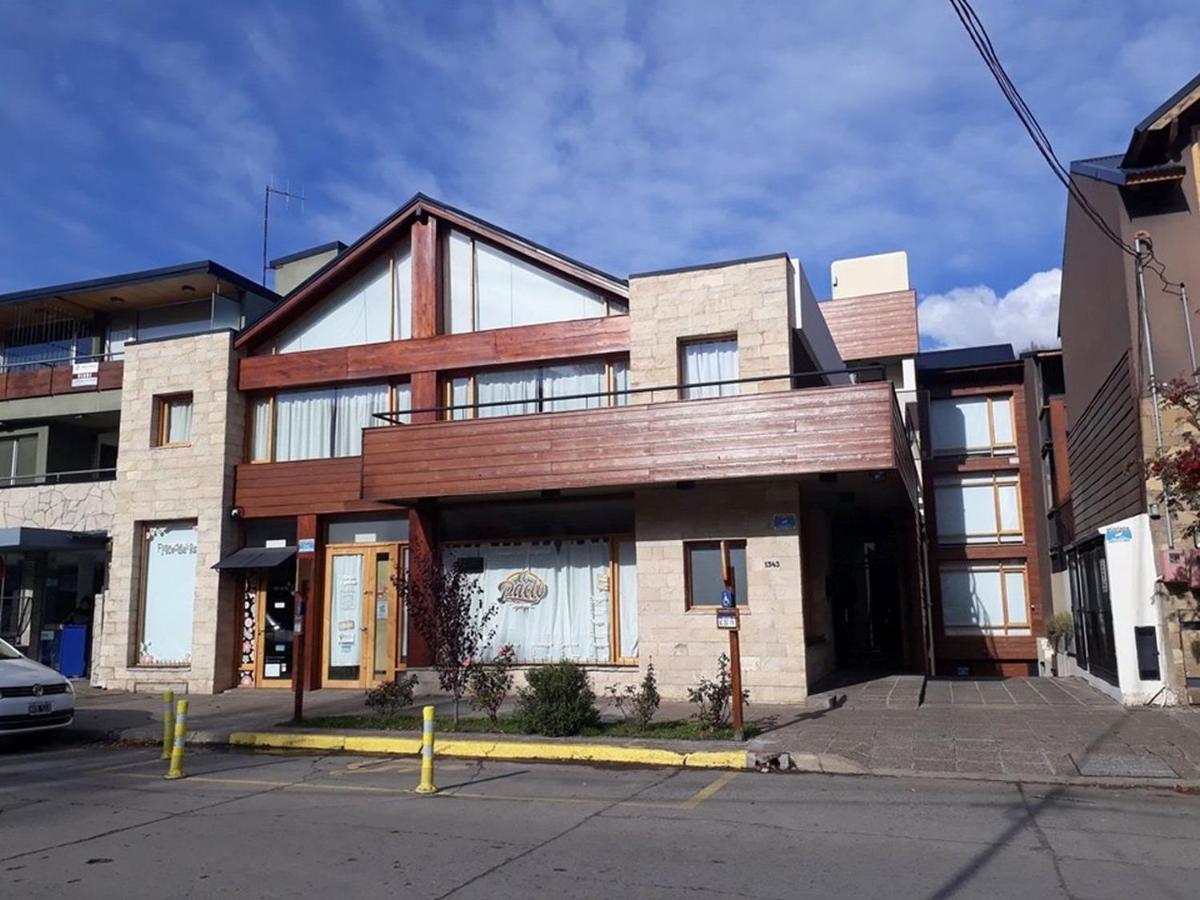Moderno Departamento Centrico En San Martin De Los Andes - Habitatsma Kültér fotó