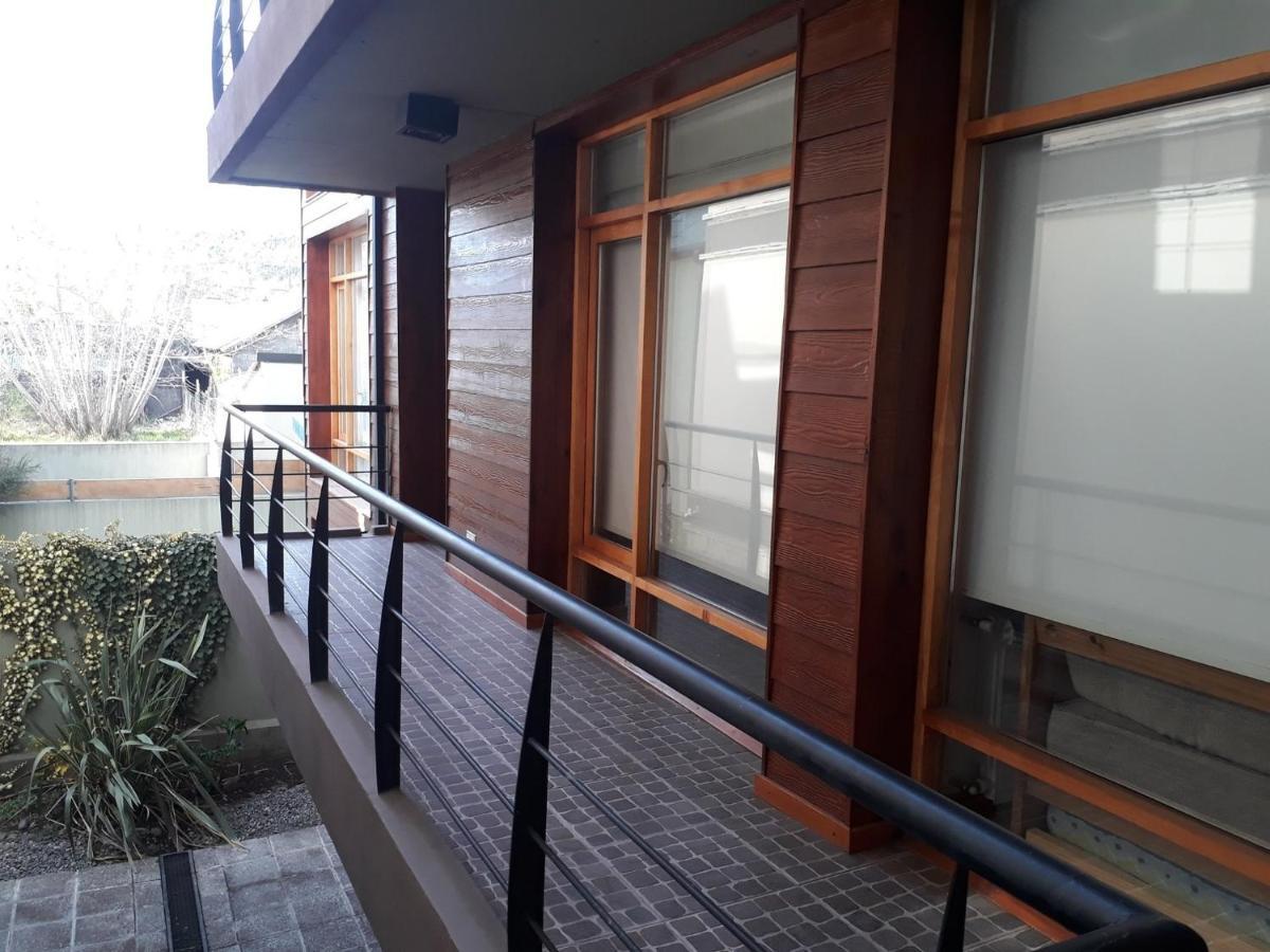 Moderno Departamento Centrico En San Martin De Los Andes - Habitatsma Kültér fotó